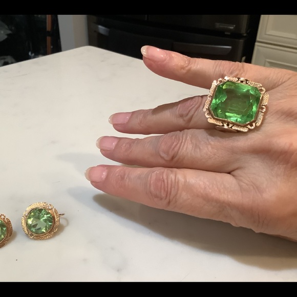 Antique Ring &Earrings Rose Gold - Picture 6 of 6